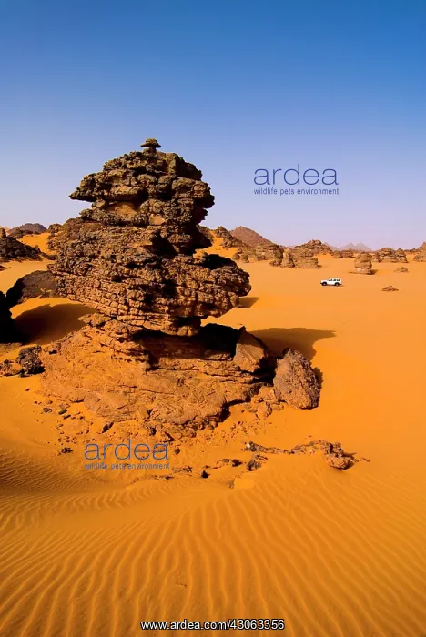 : Libya, Fezzan, Akakus desert : Libya, Fezzan, Akakus desert