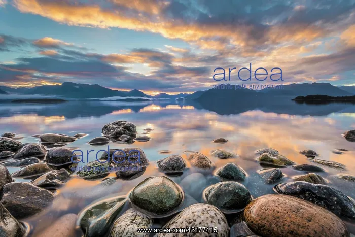 : Light beam of golden cloud atmosphere over Lake : Light beam of golden cloud atmosphere over Lake