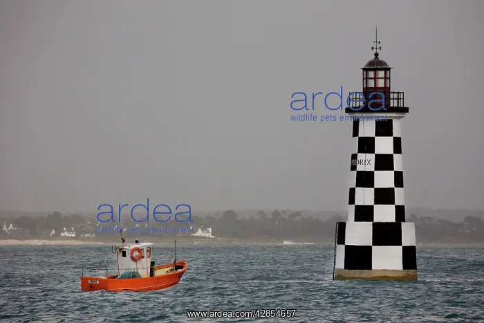 : Lighthouse Loctudy, Brittany, France : Lighthouse Loctudy, Brittany, France