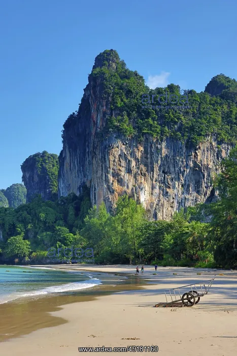  : Limestone cliffs of West Railay Beach, Krabi, Thailand