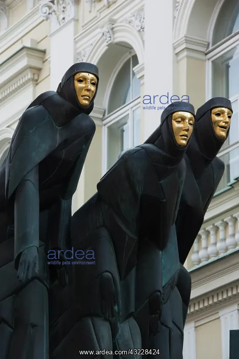 : Lithuania, Vilnius, Three Muses sculpture : Lithuania, Vilnius, Three Muses sculpture