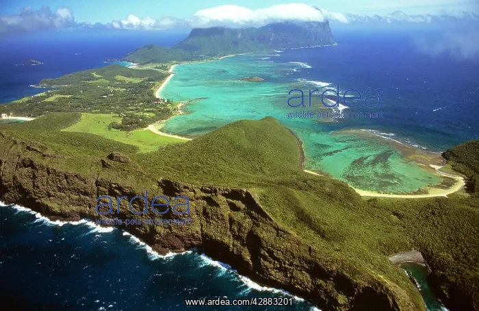: Lord Howe Island from the air : Lord Howe Island from the air