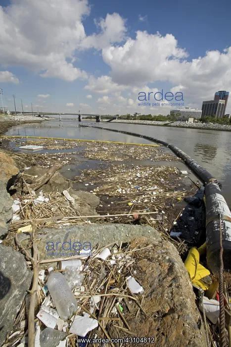 : Los Angeles River Garbage Boom : Los Angeles River Garbage Boom
