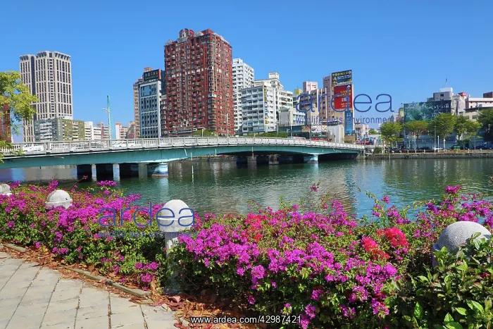 : Love River, Kaohsiung City, Taiwan : Love River, Kaohsiung City, Taiwan