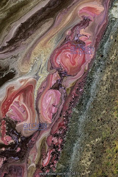 : Magadi lake in Kenya, Patterns : Magadi lake in Kenya, Patterns
