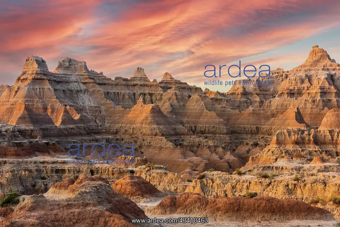 : Magnificent set of striated hoodoos set against : Magnificent set of striated hoodoos set against