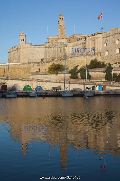 : Malta, Valletta, Senglea, L-Isla, town and : Malta, Valletta, Senglea, L-Isla, town and