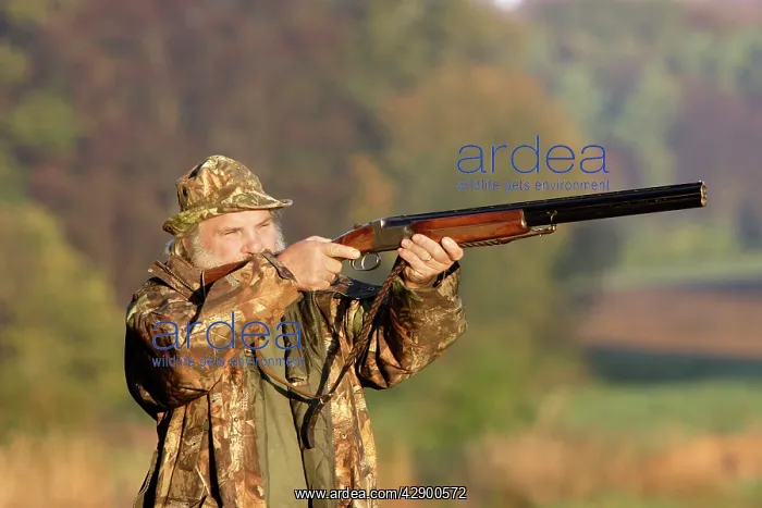  : Man - shooting