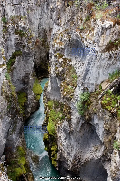 : Marble Canyon, glacial meltwater channel : Marble Canyon, glacial meltwater channel