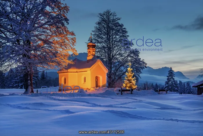 : Maria Rast chapel on the hunchback meadows with : Maria Rast chapel on the hunchback meadows with