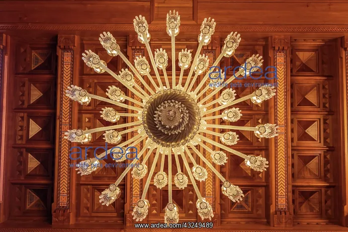 : Middle East, Arabian Peninsula, Oman, Muscat. Chandelier : Middle East, Arabian Peninsula, Oman, Muscat. Chandelier
