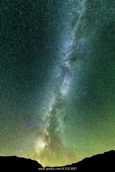 : The Milky Way in the sky of the Alps Hautes-Alpes : The Milky Way in the sky of the Alps Hautes-Alpes