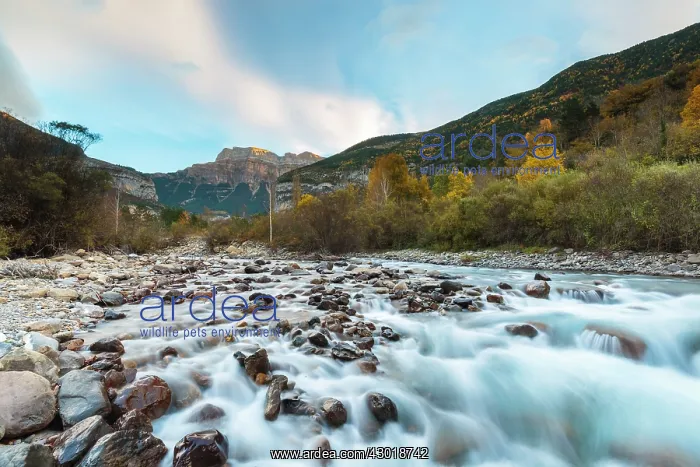: Mondaruego mountain and Ara river at sunrise : Mondaruego mountain and Ara river at sunrise