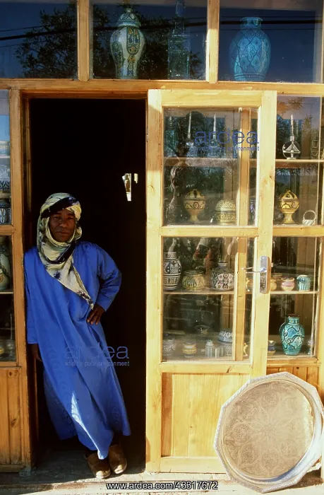 : MOROCCO - SOUVENIR SHOP : MOROCCO - SOUVENIR SHOP
