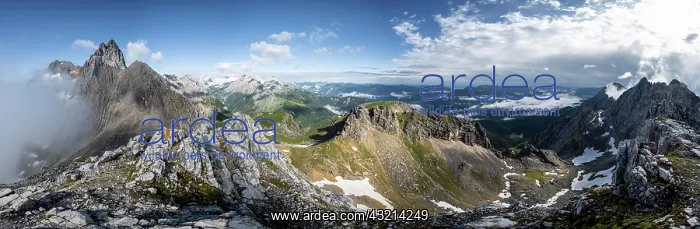 : Mountain panorama, view from the summit of the western : Mountain panorama, view from the summit of the western