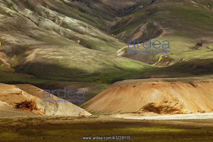 : Mountain pattern, Iceland : Mountain pattern, Iceland
