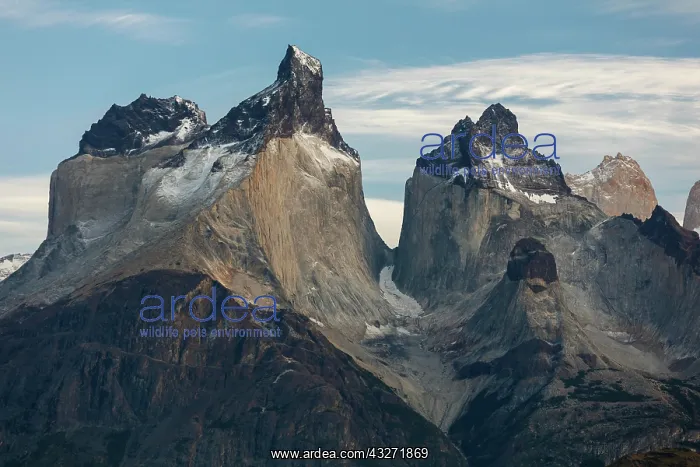 : Mountains Cuernos del Paine in the evening light : Mountains Cuernos del Paine in the evening light