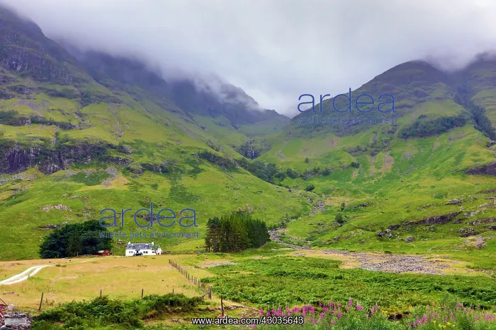 : Mountains in Glen Coe in the Scottish Highlands, Scotland : Mountains in Glen Coe in the Scottish Highlands, Scotland