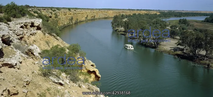 : Murray River. near Nildottie, South Australia : Murray River. near Nildottie, South Australia