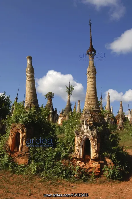 : Myanmar, ancient temples, Inle Lake, stupa, pagoda : Myanmar, ancient temples, Inle Lake, stupa, pagoda