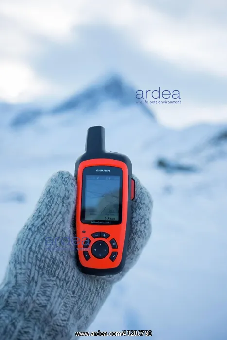 : Navigation with GPS in the terrain, Kungsleden or : Navigation with GPS in the terrain, Kungsleden or