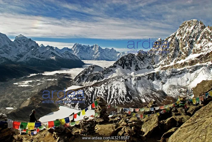 : Nepal, Gokyo Ri. The view from the summit : Nepal, Gokyo Ri. The view from the summit
