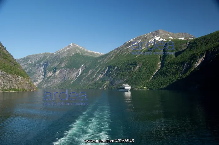 : Norway, Geirangerfjord, Geiranger. Celebrity : Norway, Geirangerfjord, Geiranger. Celebrity
