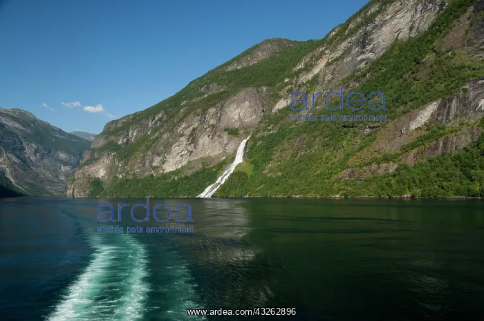 : Norway, Geirangerfjord (UNESCO), Geiranger : Norway, Geirangerfjord (UNESCO), Geiranger