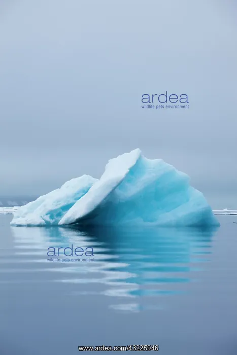 : Norway, Svalbard, Nordaustlandet, Melting : Norway, Svalbard, Nordaustlandet, Melting