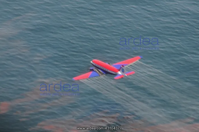 : Oil dispersant operations : Oil dispersant operations