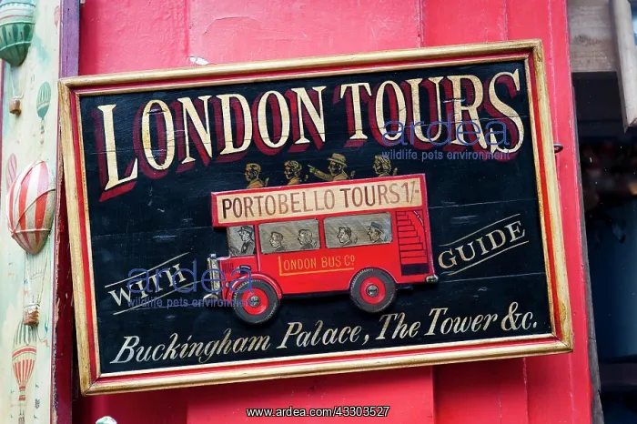 : Old sign London Tours, antiques shop, Portobello : Old sign London Tours, antiques shop, Portobello