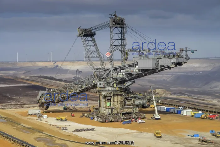  : Opencast lignite mine, Garzweiler I, Rhenish lignite