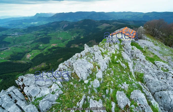 : Orisol u Orixol mountain, Alava, Basque Country : Orisol u Orixol mountain, Alava, Basque Country
