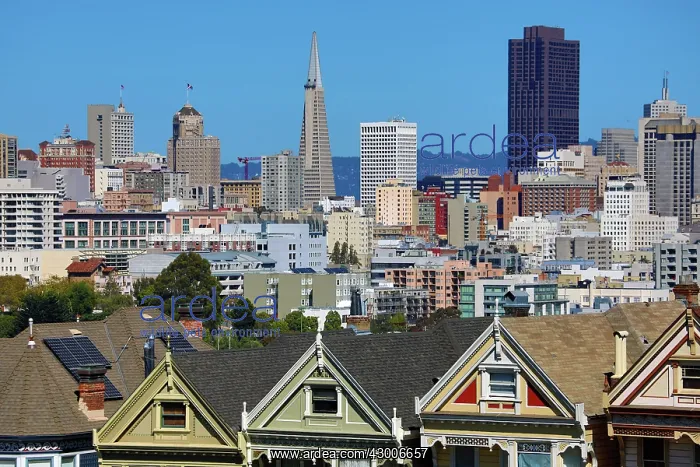 : Painted Ladies Victorian houses near Alamo Square : Painted Ladies Victorian houses near Alamo Square
