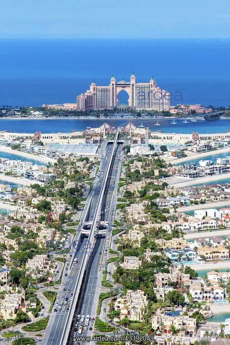 : The Palm Jumeirah with Atlantis Hotel artificial : The Palm Jumeirah with Atlantis Hotel artificial