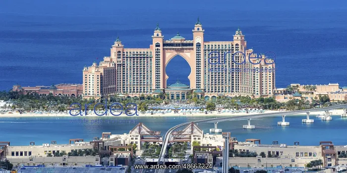 : The Palm Jumeirah with Atlantis Hotel Panorama artificial : The Palm Jumeirah with Atlantis Hotel Panorama artificial