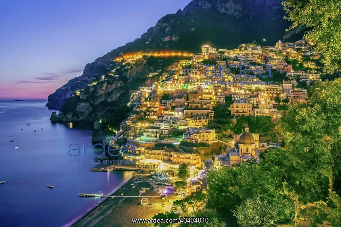 : Panorama of the village on the cliff at dusk, Positano : Panorama of the village on the cliff at dusk, Positano