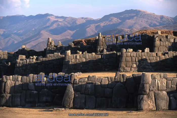 : PERU - INCA STONE FORTRESS : PERU - INCA STONE FORTRESS