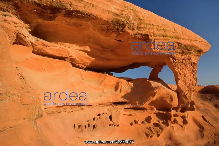 : Piano Rock Arch - double arch topped by a huge : Piano Rock Arch - double arch topped by a huge