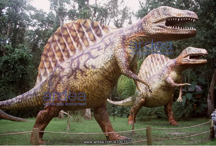 : PREHISTORIC RECONSTUCTION - Spinosaurus Dinosaur : PREHISTORIC RECONSTUCTION - Spinosaurus Dinosaur