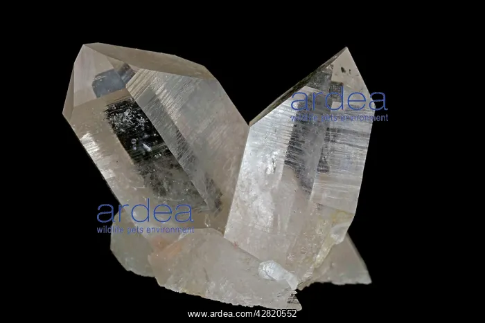  : Quartz (SiO2 - silicon dioxide) - the most common