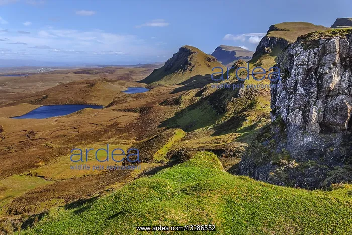 : Quiraing - view from the mountain of Quiraing over : Quiraing - view from the mountain of Quiraing over