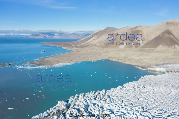 : Recherchebreen aerial : Recherchebreen aerial