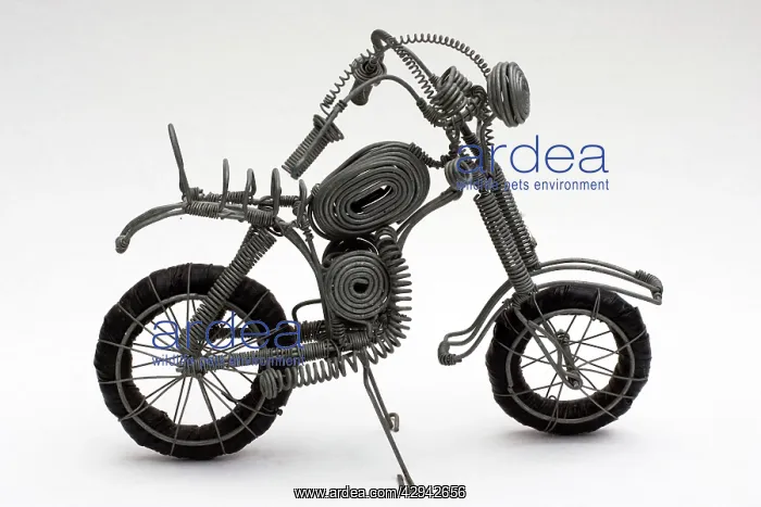 : Recycling - Model of Harley-Davidson motorcycle : Recycling - Model of Harley-Davidson motorcycle