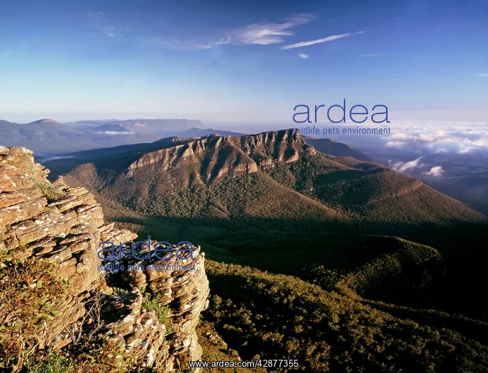 : Redman Bluff - Mount William Range : Redman Bluff - Mount William Range
