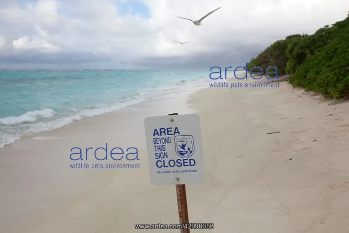 : Restricted area to protect animals : Restricted area to protect animals