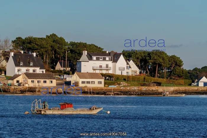 : River Etel, Kergo with oyster farm : River Etel, Kergo with oyster farm