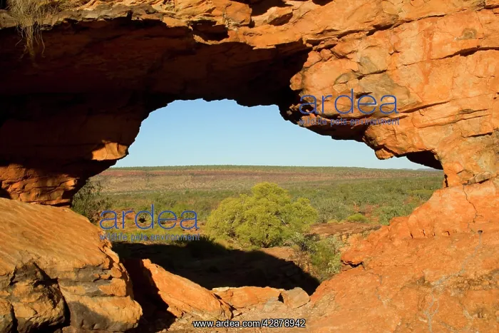 : Keep River Rock formations - a window in the red : Keep River Rock formations - a window in the red