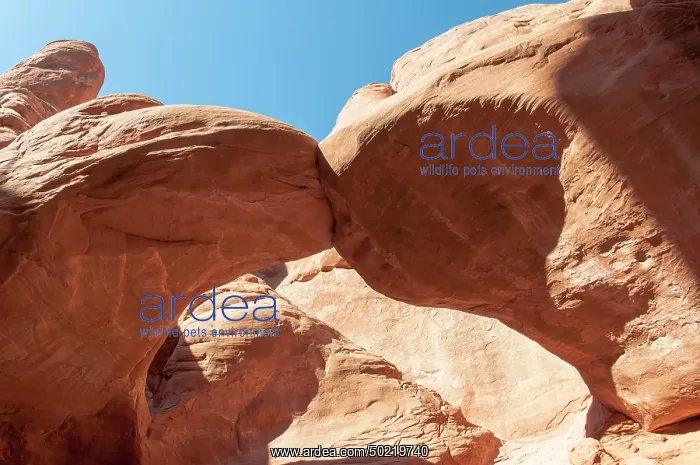 : Rock collision in Arches national park, Utah, USA : Rock collision in Arches national park, Utah, USA