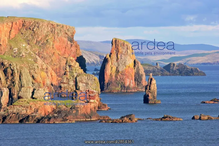 : Rock formations - steep cliffs and sea stacks Stoura : Rock formations - steep cliffs and sea stacks Stoura